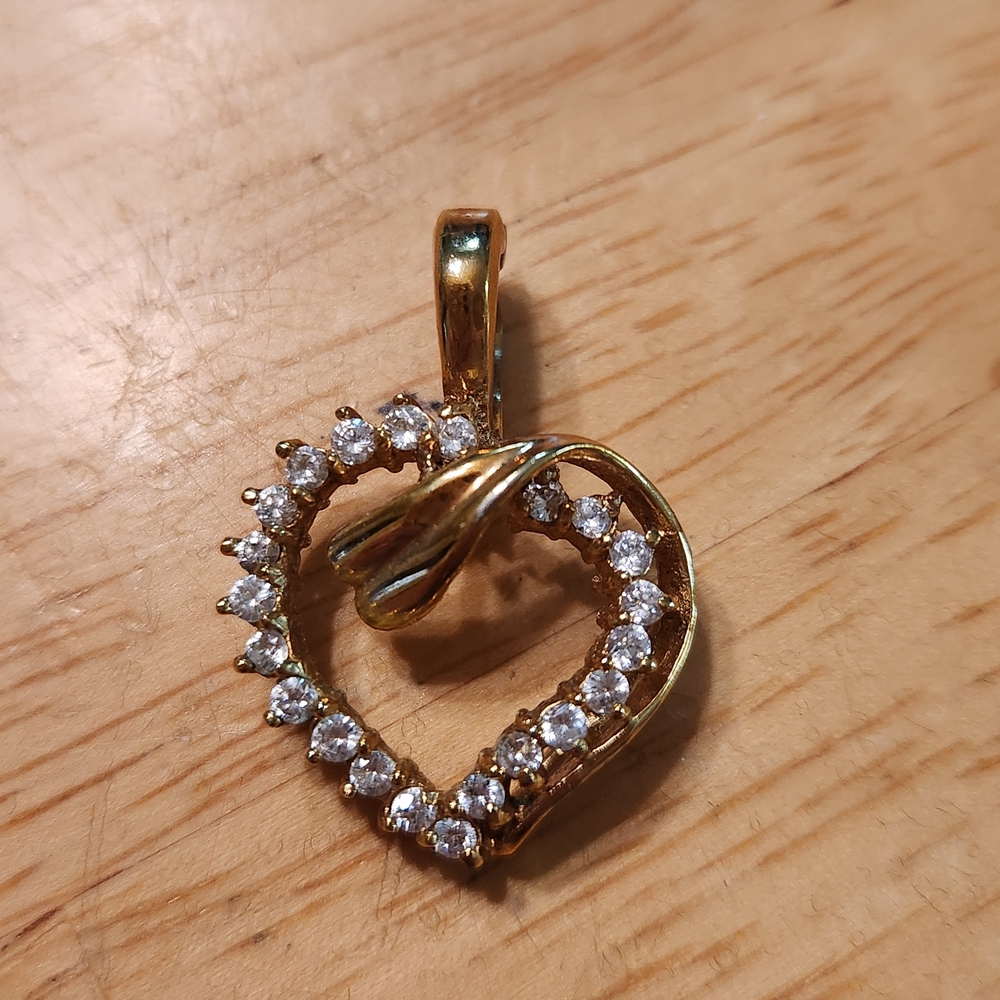 Elegant Gold Heart Pendant with Crystals